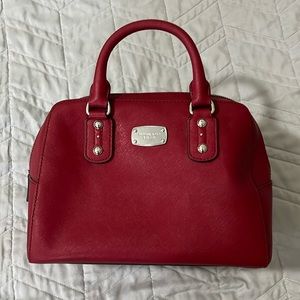 Michael Kors Saffiano Small
Satchel in Dark Cherry Red